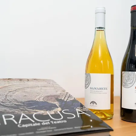 Regina Damarete Ortigia Boutique Holiday home Syracuse